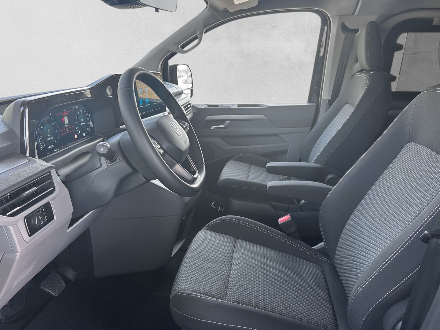 VW T7 Transporter