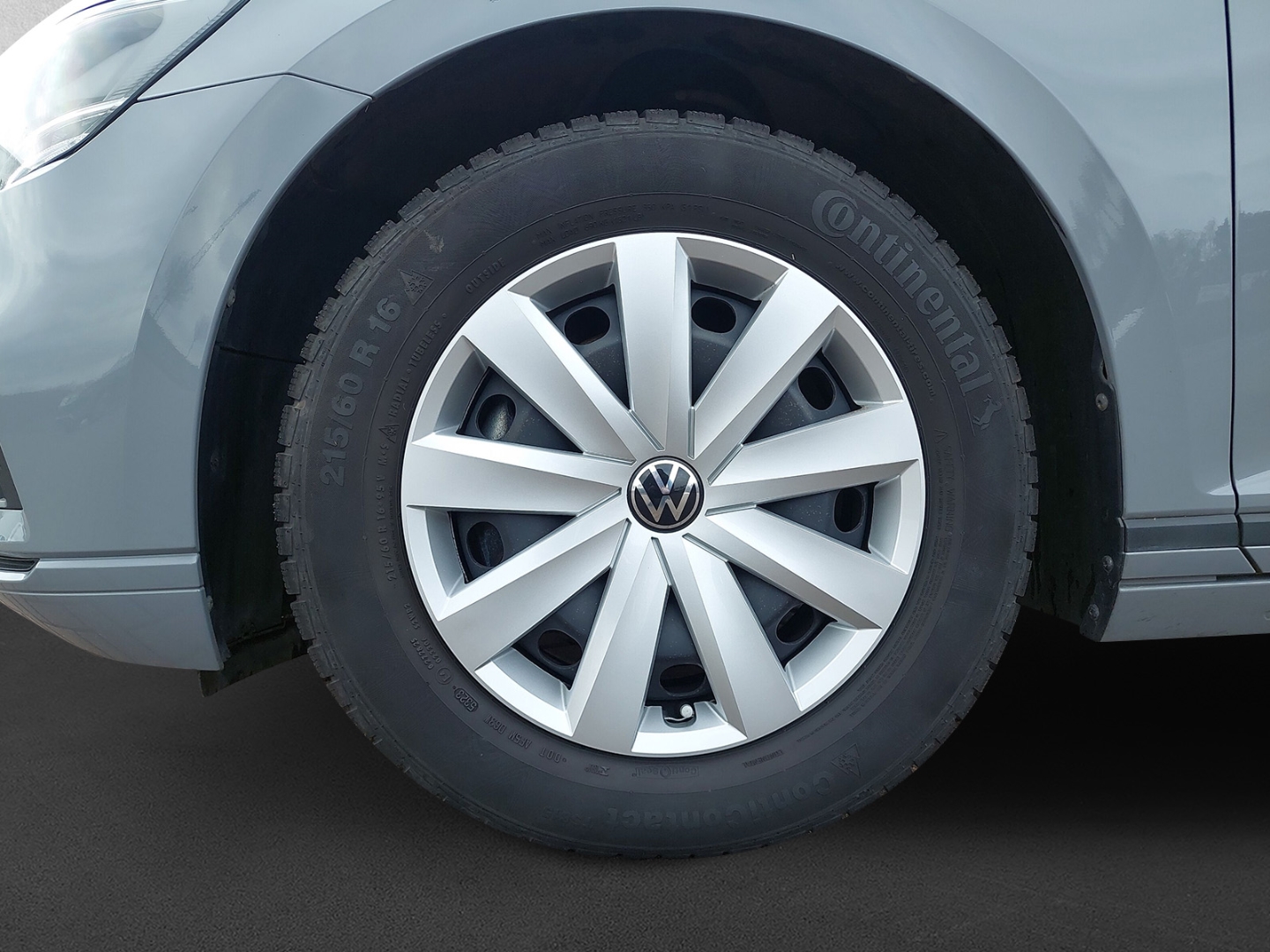 VW Passat Variant