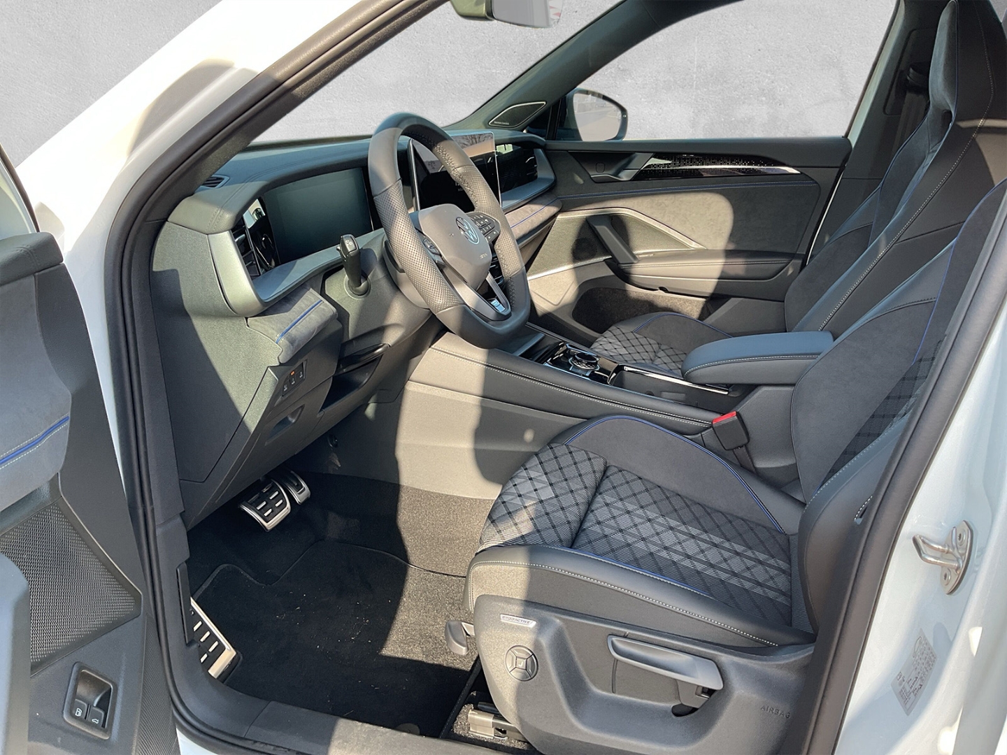 VW Tayron
